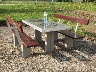 Betoninis žaidimų stalas (4)